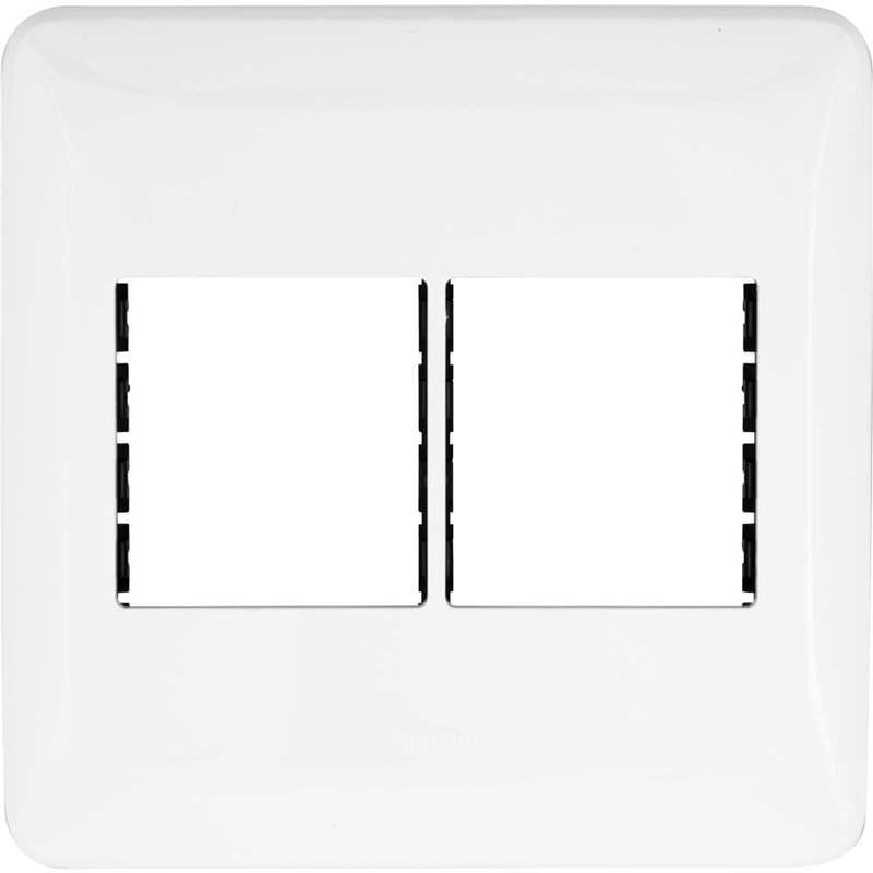 Placa de acabamento com suporte, 4 postos, 4x4, LGP44